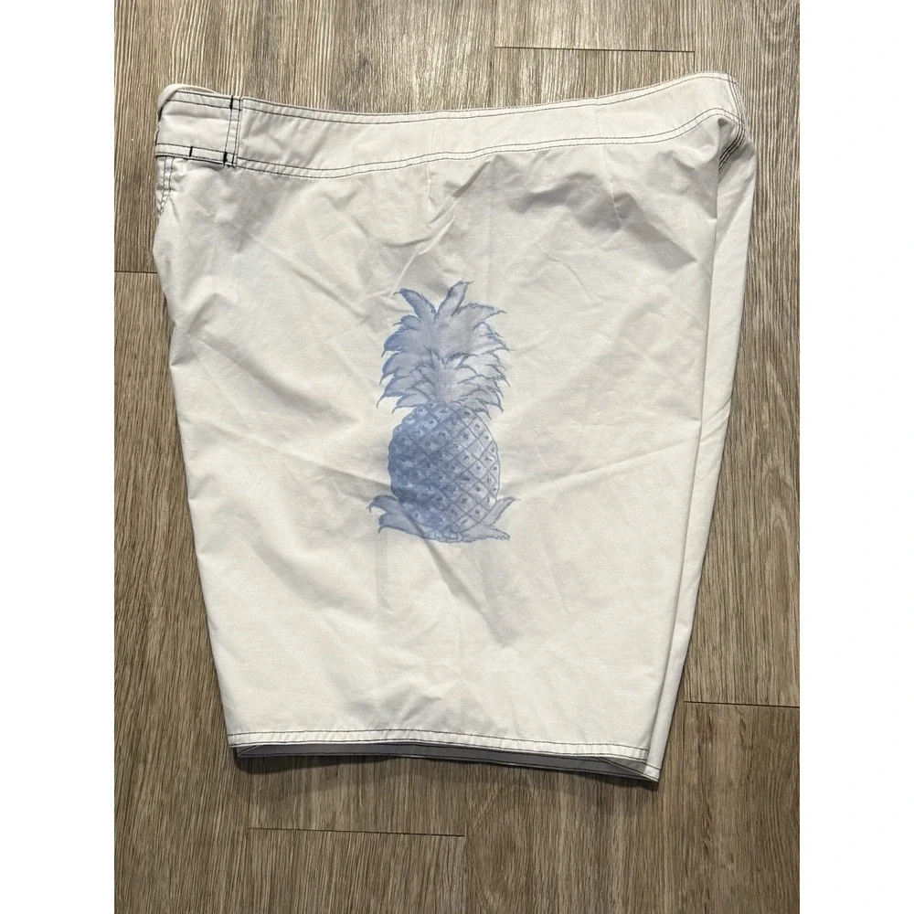 Osklen Surf Board Shorts Men's 34 Rio Brazil White Swim Cargo pocket NWOT